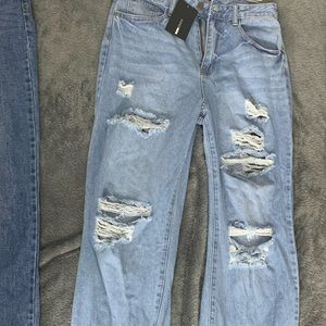Selling Brand new fashionova jeans never been worn still have the tags intact!